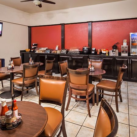 קונקורד Best Western Heritage Inn מראה חיצוני תמונה