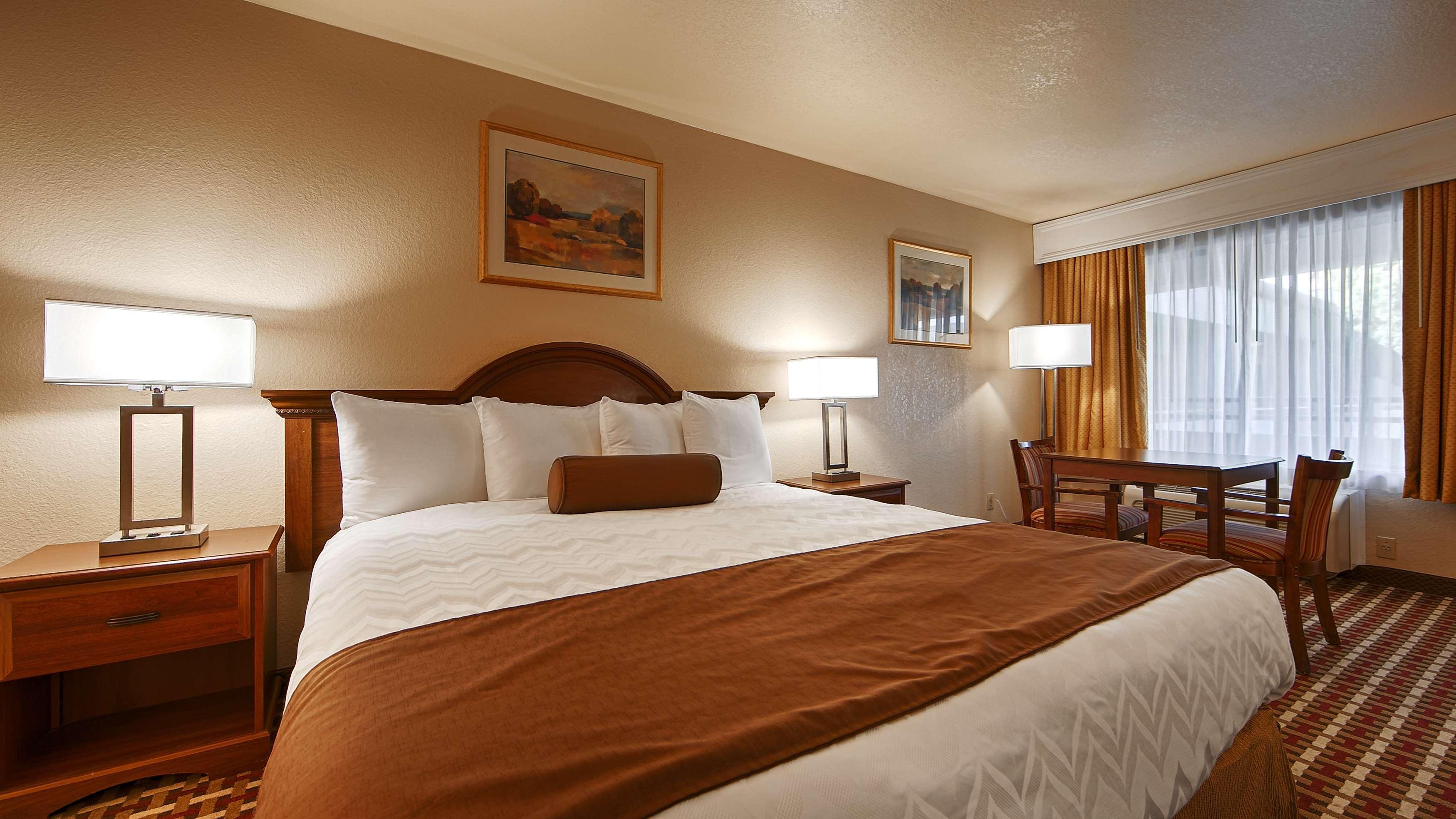 קונקורד Best Western Heritage Inn מראה חיצוני תמונה