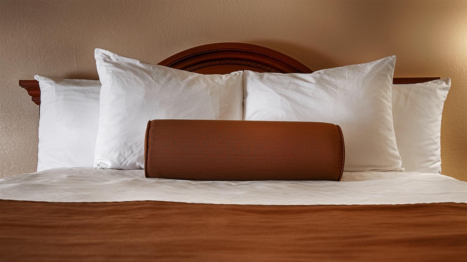 קונקורד Best Western Heritage Inn מראה חיצוני תמונה