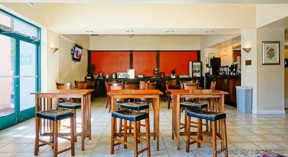 קונקורד Best Western Heritage Inn מראה חיצוני תמונה