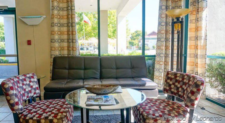 קונקורד Best Western Heritage Inn מראה חיצוני תמונה