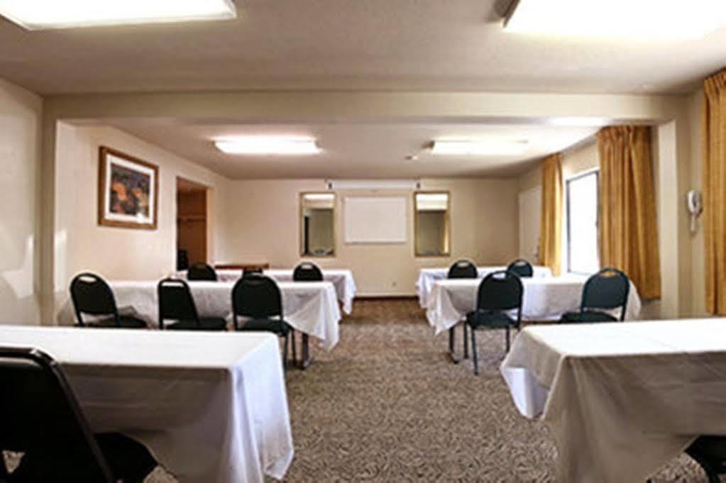 קונקורד Best Western Heritage Inn מראה חיצוני תמונה